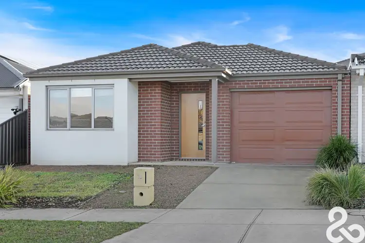 18 Terry Street, Doreen VIC 3754