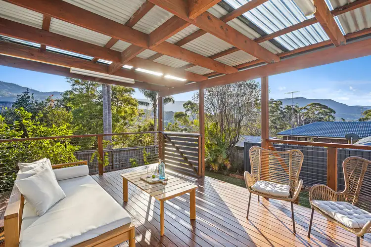 54 Dumfries Avenue, Mount Ousley NSW 2519