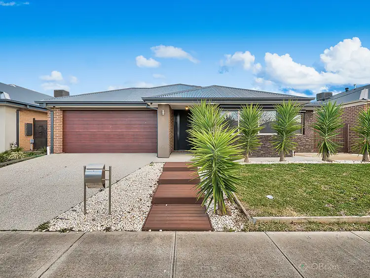 Main view of Homely house listing, 8 St Clair Avenue, Cranbourne West VIC 3977