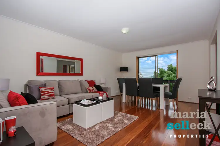 77 Hallen Close, Swinger Hill ACT 2606