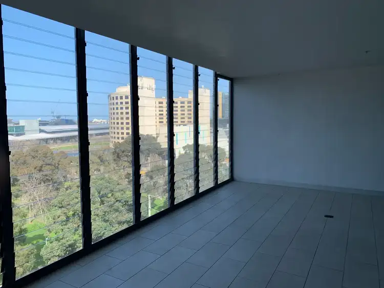 Third view of Homely apartment listing, 925/555 Flinders Street, Melbourne VIC 3000