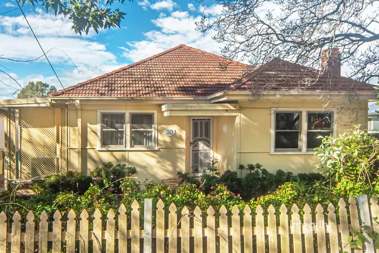 30 Shoalhaven Street, Nowra NSW 2541