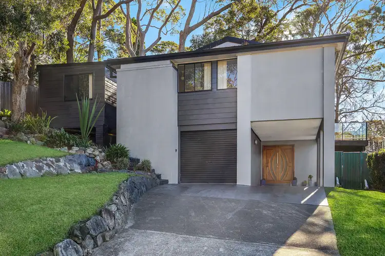 2 Merriwa Place, Yarrawarrah NSW 2233