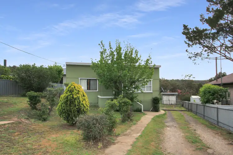 15 Chapman Street, Cooma NSW 2630
