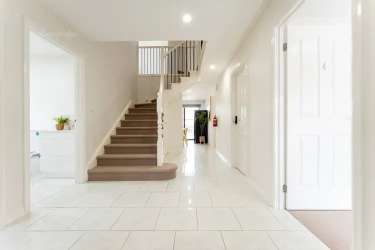 1H Oakwood Road, Albanvale VIC 3021