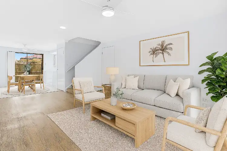 1/7 Lorien Way
