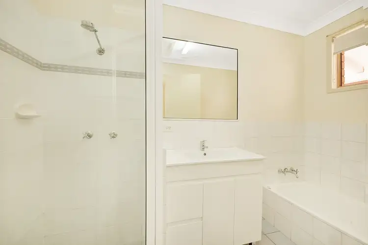 Fifth view of Homely unit listing, 2/421 Charles Street, Kirwan QLD 4817