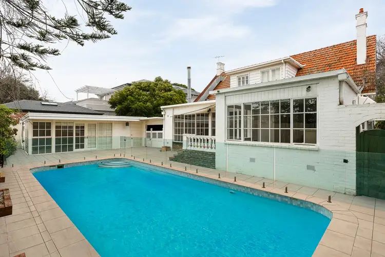 23 Bay Street, Brighton VIC 3186