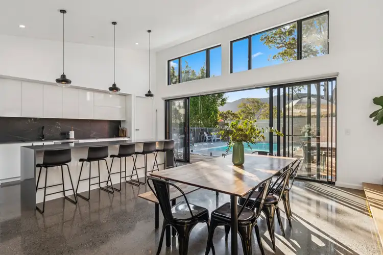 9 Rosedale Road
