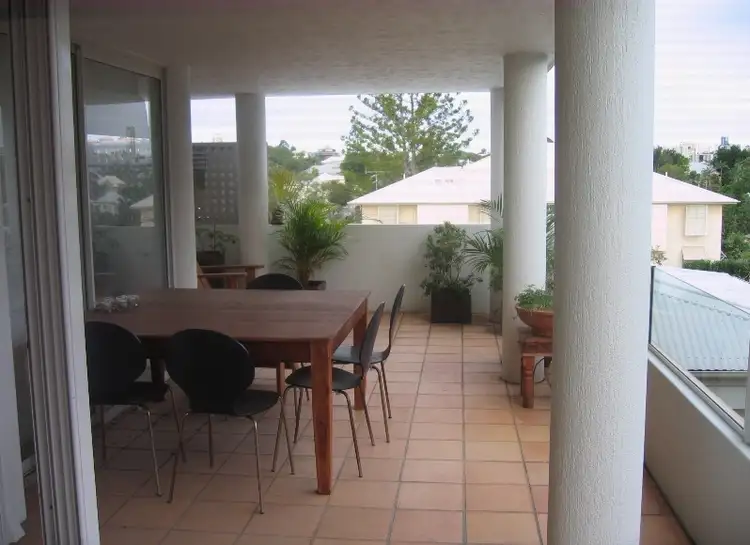 Main view of Homely unit listing, 1/43 Fernberg Road, Paddington QLD 4064