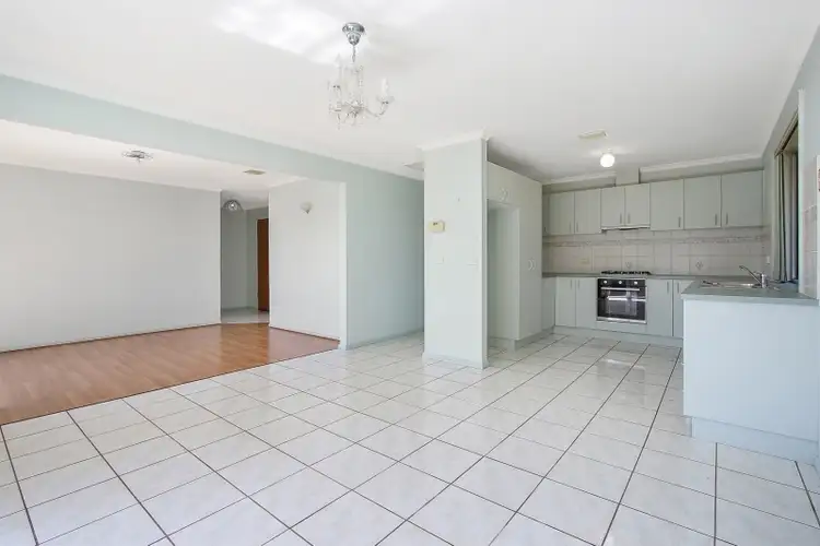 Third view of Homely townhouse listing, 2/212 Lawrence Street, Wodonga VIC 3690