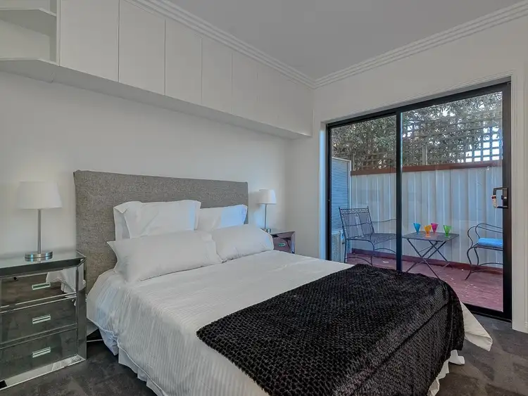 Sixth view of Homely apartment listing, 7 1a Spray Street, Parkdale VIC 3195