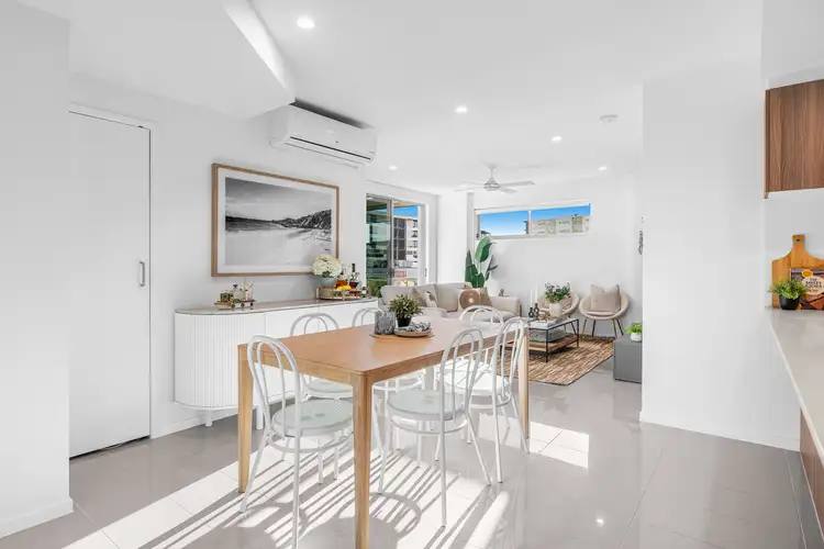 Third view of Homely apartment listing, Level 2/13/70 Bay Terrace Terrace, Wynnum QLD 4178