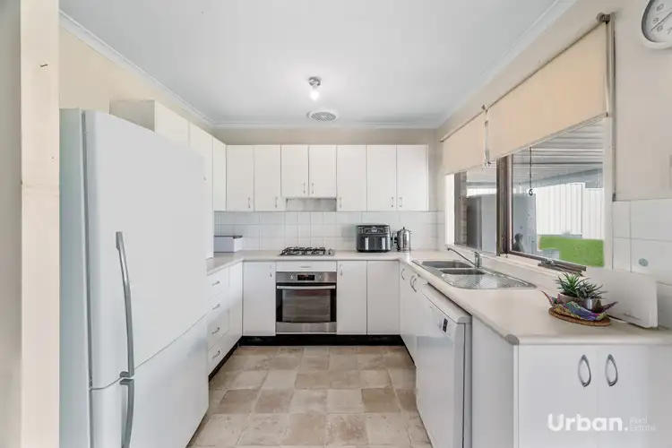 Fifth view of Homely house listing, 14 Griffiths Place, Eagle Vale NSW 2558