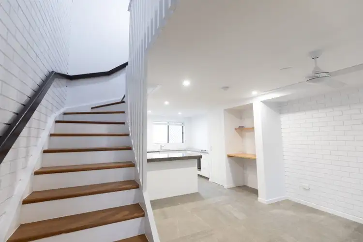 Fourth view of Homely unit listing, 2/78 Petrel Avenue, Mermaid Beach QLD 4218
