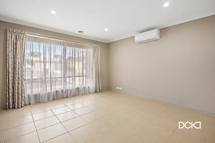 Second view of Homely house listing, 5 Everlasting Rise, Kangaroo Flat VIC 3555