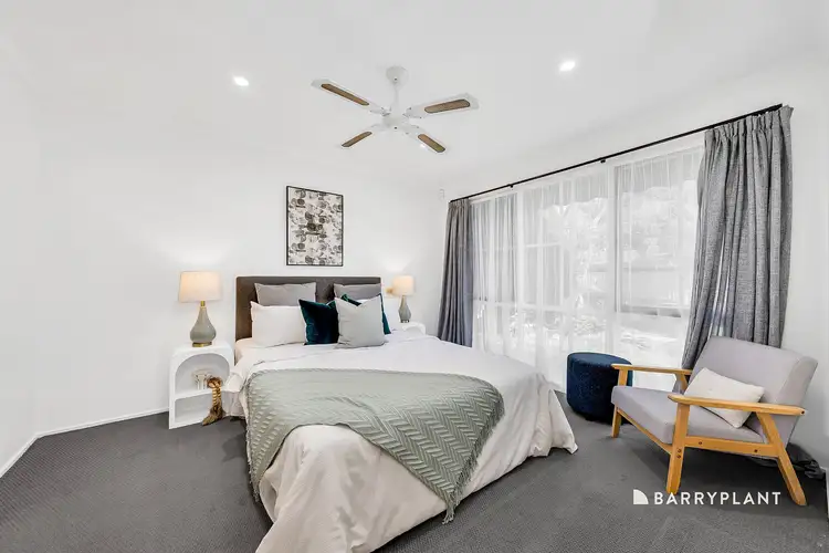 Sixth view of Homely house listing, 2 Lilac Court, Mill Park VIC 3082