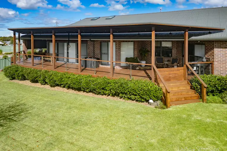 24 Hinton Terrace, Armidale NSW 2350