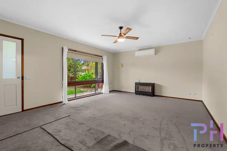 Third view of Homely house listing, 7 Alma Court, Kangaroo Flat VIC 3555