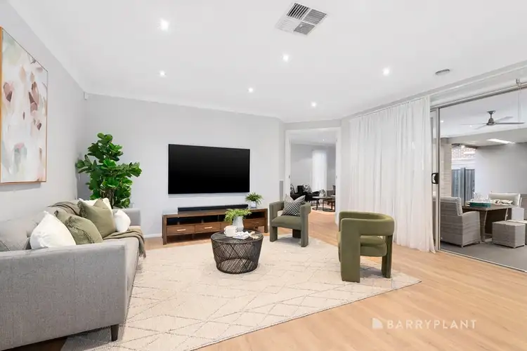 Second view of Homely house listing, 8 Makybe Way, South Morang VIC 3752