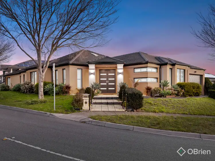 28 Baynton Crescent, Lynbrook VIC 3975