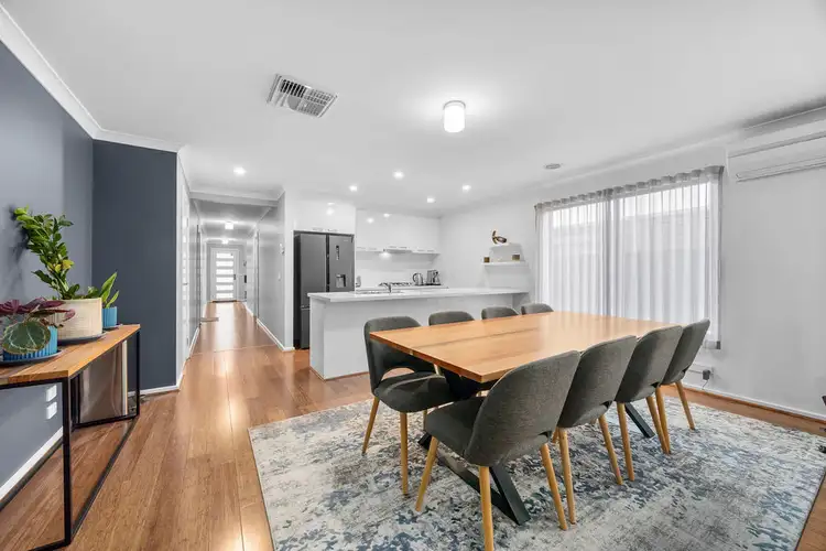 Fifth view of Homely house listing, 2 Colette Court, Canadian VIC 3350
