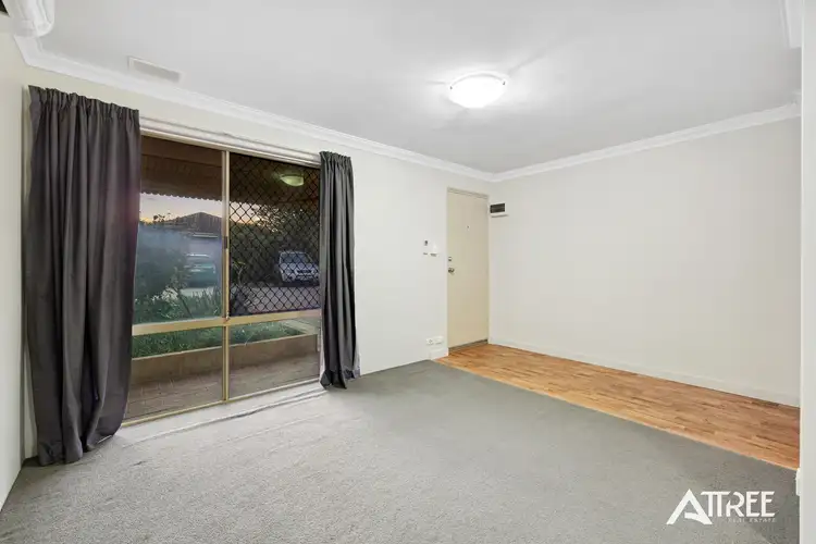 Sixth view of Homely unit listing, 2/208 Burslem Drive, Maddington WA 6109