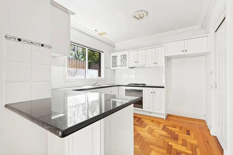 Fourth view of Homely townhouse listing, 2/90 Marshall Street, Ivanhoe VIC 3079