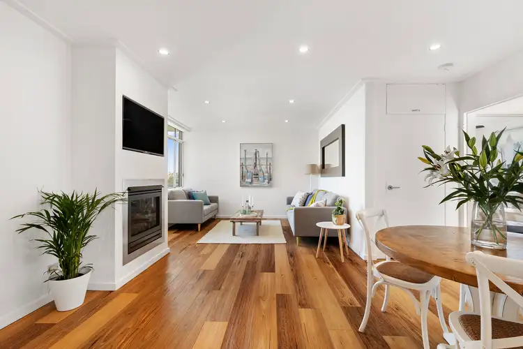 Main view of Homely apartment listing, 16/132 Queenscliff Road, Queenscliff NSW 2096