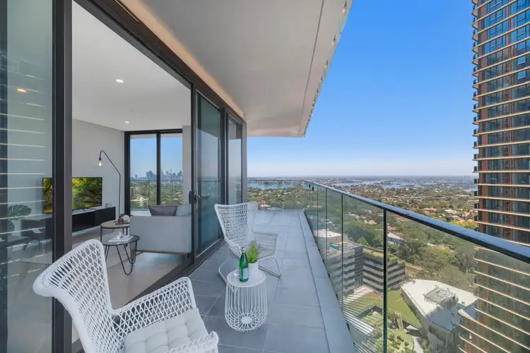 1712/500 Pacific Highway, St Leonards NSW 2065