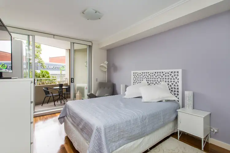 Third view of Homely apartment listing, 8/4 Rangers Road, Neutral Bay NSW 2089