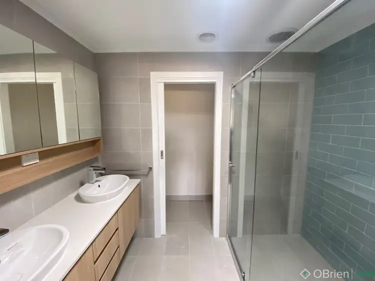 Fifth view of Homely house listing, 6 Hillandale Road, Warragul VIC 3820
