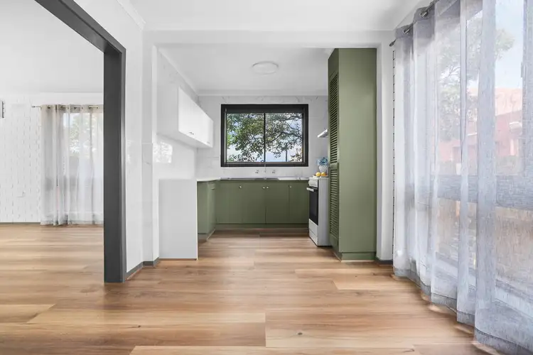 Main view of Homely unit listing, 4/5-7 Thomas Street, Clayton VIC 3168