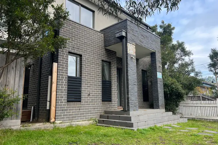 Main view of Homely townhouse listing, 1/130 Highbury Road Roads, Burwood VIC 3125