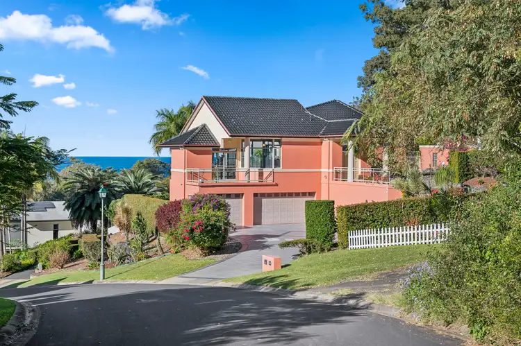2 Breakers Way, Korora NSW 2450