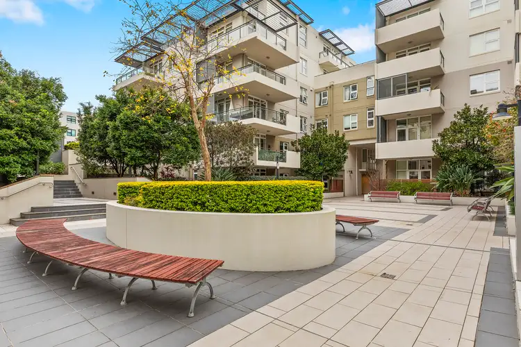 10/25 Angas Street, Meadowbank NSW 2114
