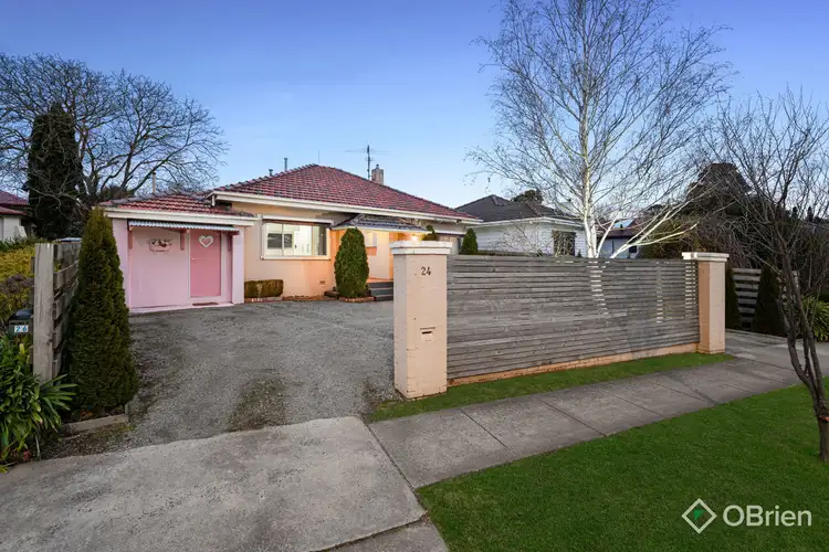 24 Brandy Creek Road, Warragul VIC 3820