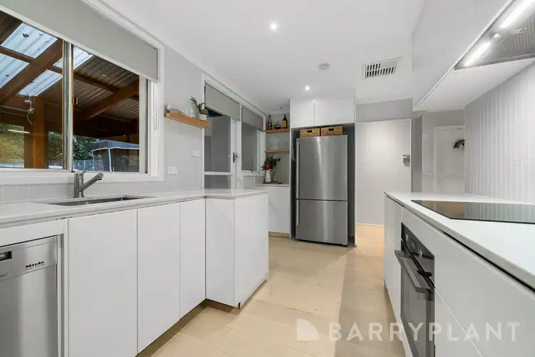 Fifth view of Homely house listing, 19 Murragong Avenue, Bundoora VIC 3083