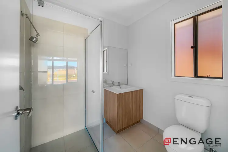 Fourth view of Homely house listing, 33 Saltgrass Avenue, Tarneit VIC 3029
