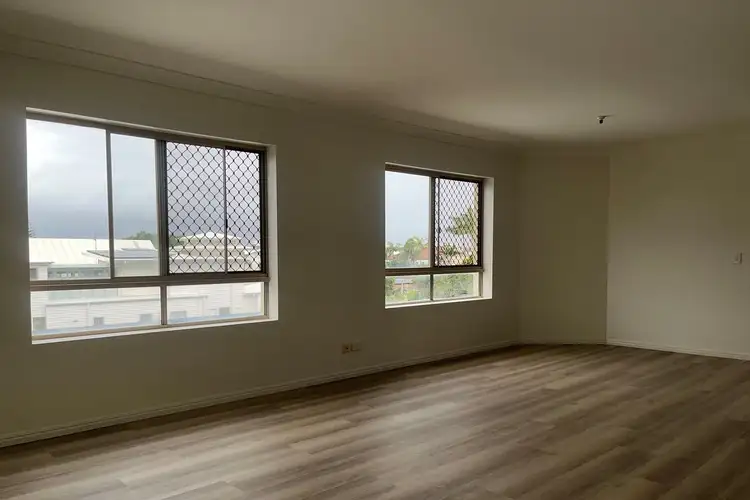 Third view of Homely apartment listing, 6/39 William Street, Mermaid Beach QLD 4218