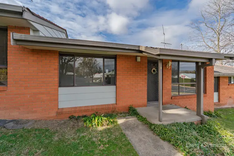 2/219 Donnelly Street, Armidale NSW 2350