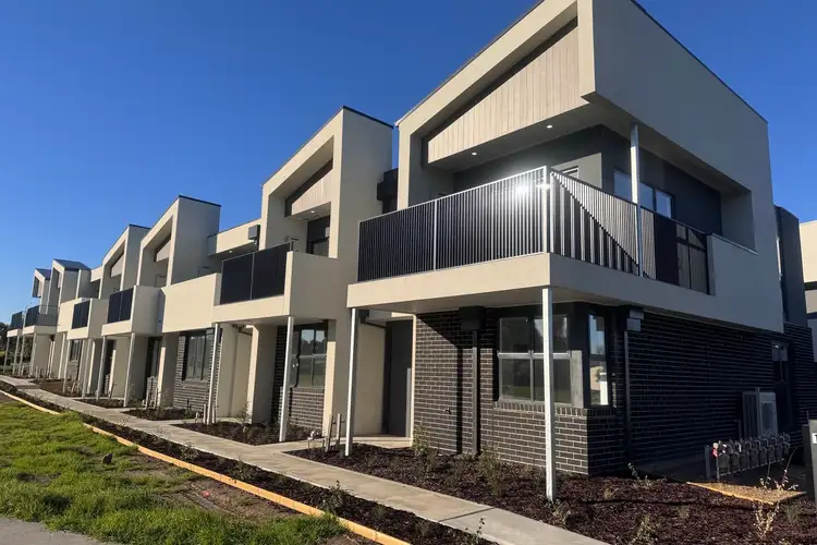 Sixth view of Homely townhouse listing, 1 Timbarra Parkway, Wollert VIC 3750