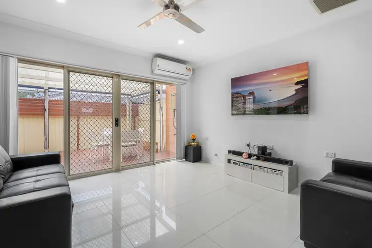 7/21 Carinya Road, Girraween NSW 2145