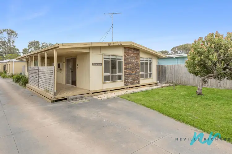 1/2 Edith Court, St Leonards VIC 3223