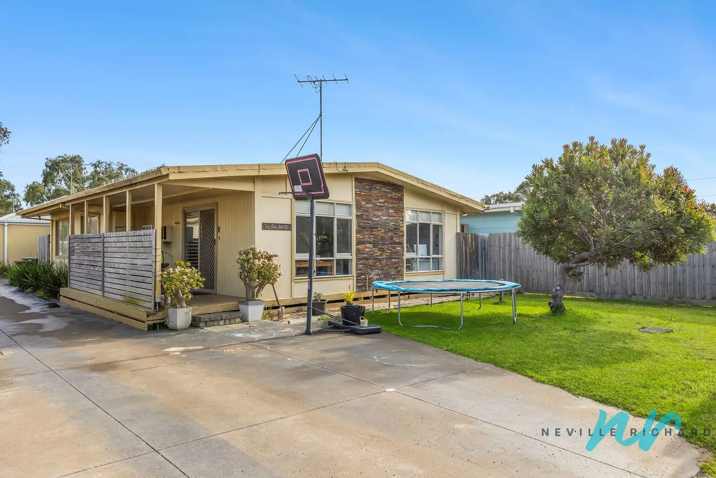 Main view of Homely unit listing, 1/2 Edith Court, St Leonards VIC 3223