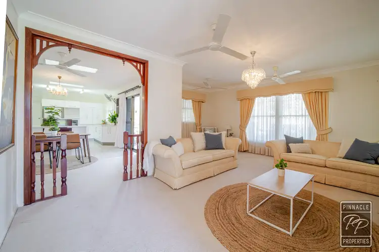 1 Minerva Court, Eatons Hill QLD 4037
