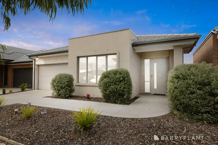Main view of Homely house listing, 8 Bingham Circuit, Thornhill Park VIC 3335