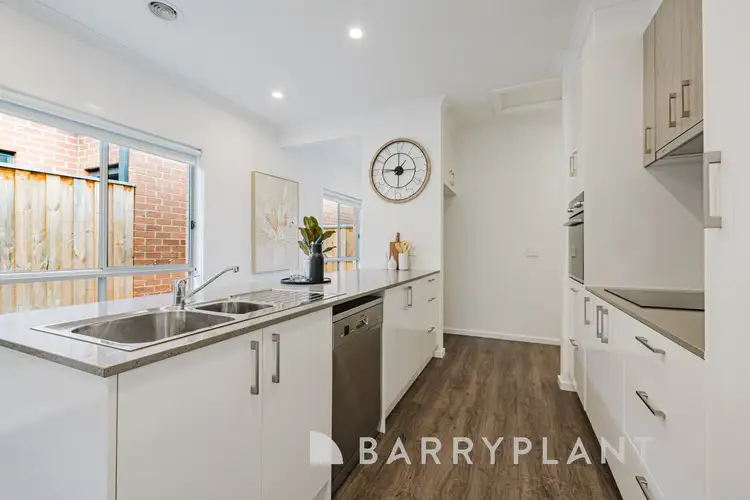 Sixth view of Homely house listing, 8 Bingham Circuit, Thornhill Park VIC 3335