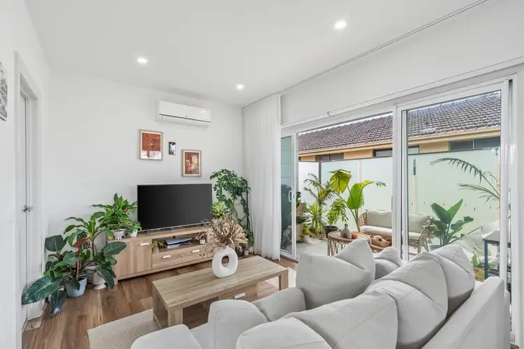 1/116 Normanby Avenue, Thornbury VIC 3071