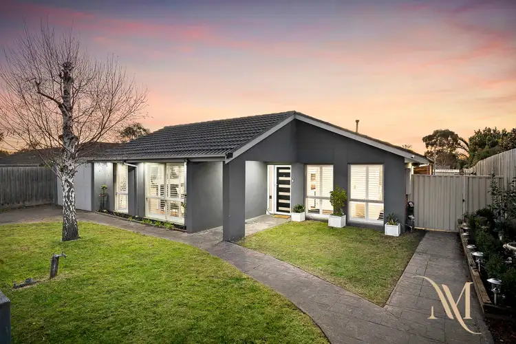 7 Firbank Close, Langwarrin VIC 3910